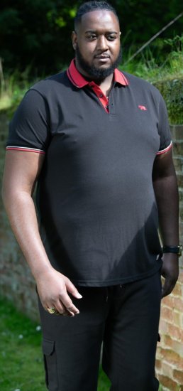 D555 CHESTER Pique Polo With Red Collar With Tipping Detail And Chest Embroidery Black - Koszulki polo - Koszulki Polo 2XL-8XL