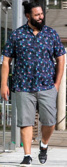 D555 Farnborough Short Sleeve Guitar AOP Shirt With Hidden Button Down Black - Koszule - Koszule 2XL-10XL