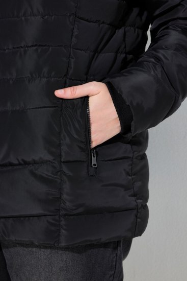 Ulla Popken 820889 Płaszcz pikowany Czarna - Płaszcze - Płaszcze damskie w dużych rozmiarach