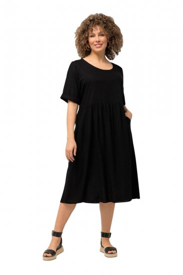 Ulla Popken 829837 Sukienka z domieszką lnu z krótkim rękawem Czarna - Sukienki letnie - Letnie sukienki plus size