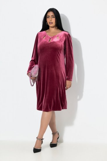 Ulla Popken 845573 Aksamitna sukienka z długim rękawem Bordowa - Sukienki wieczorowe - Wieczorowe sukienki plus size