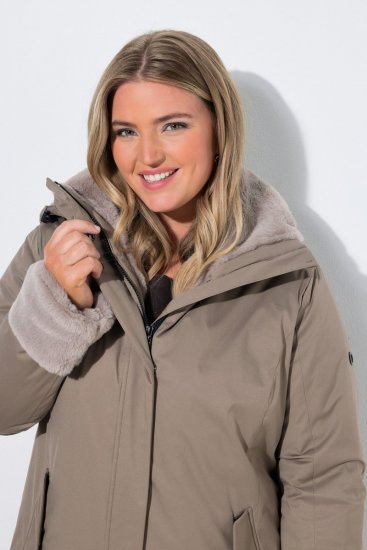 Ulla Popken 850509 Kurtka ze sztucznego futra Taupe - Kurtki - Kurtki dla kobiet w dużych rozmiarach