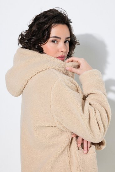 Ulla Popken 850589 Kurtka teddy Złamana biel - Kurtki - Kurtki dla kobiet w dużych rozmiarach