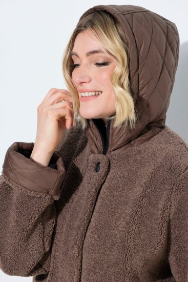 Ulla Popken 851809 Kurtka teddy Jasnobrązowa - Kurtki - Kurtki dla kobiet w dużych rozmiarach