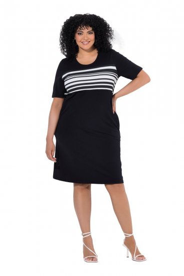 Ulla Popken 852079 Sukienka T-shirtowa w paski Czarna - Sukienki - Sukienki w każdym rozmiarze