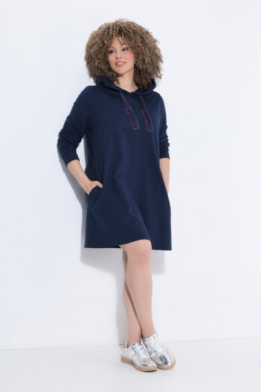 Ulla Popken 853652 Aksamitna sukienka z kapturem Granatowa - Sukienki wieczorowe - Wieczorowe sukienki plus size
