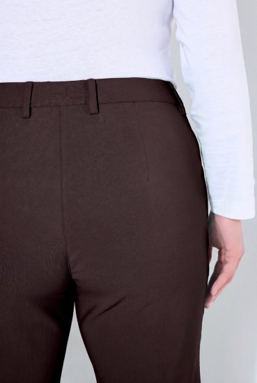 Ulla Popken 854987 Ciepłe spodnie ze stretchem z wygodnym pasem Mahoniowa - Spodnie materiałowe - Szerokie spodnie damskie plus size
