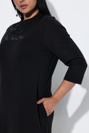 Ulla Popken 855373 Wzorzysta sukienka z dżerseju Czarna - Sukienki z dżerseju - 