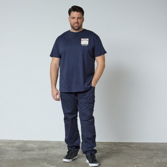 North Latitude T-Shirt With Print Granatowy - TALL koszulki - Koszulki dla wysokich mężczyzn