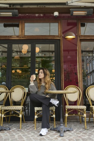 Kaffe Curve Jenna Rozszerzane legginsy Głęboka czerń - Jeansy & Spodnie w Dużych Rozmiarach – Plus Size - 