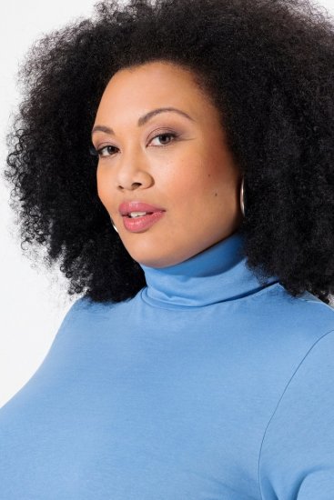 Ulla Popken Basic Long Sleeve Slim Fit Turtleneck Light Cornflower - Bluzy & bluzy z kapturem - Przytulne bluzy, hoody i swetry