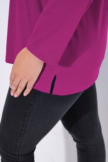 Ulla Popken Back To Basics V-Neck Relaxed Fit Cotton Tee Berry - T-shirty - T-shirty damskie plus size