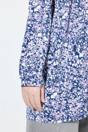 Ulla Popken Allover Printed Pleated Long Sleeve Tee Dark Blue - Koszulki z nadrukiem dla kobiet - T-shirty z nadrukiem dla kobiet