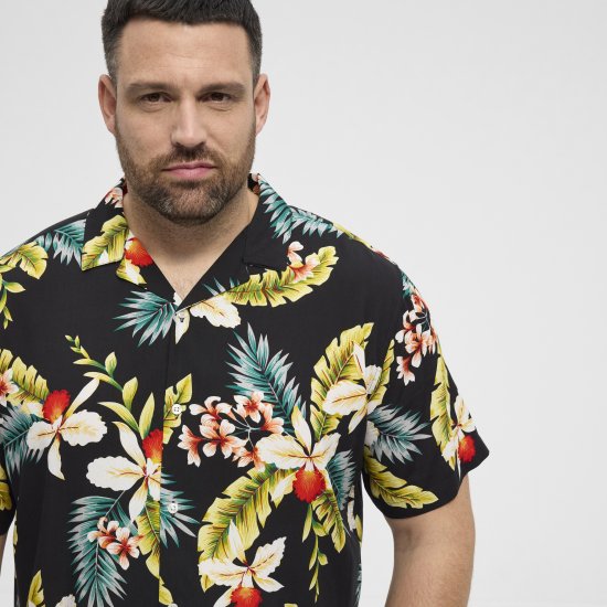 North Latitude Shirt Short Sleeve Printed Allover Black - Koszule - Koszule 2XL-10XL