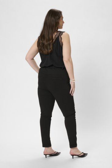 Kaffe Curve Jia Spodnie z paskiem Głęboka czerń - Jeansy & Spodnie w Dużych Rozmiarach – Plus Size - 
