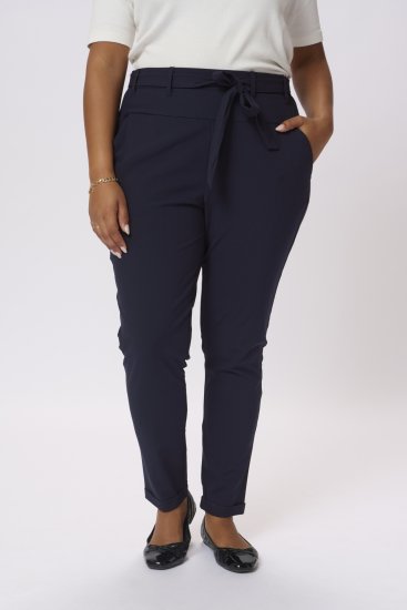 Kaffe Curve Jia Spodnie z paskiem Północny granat - Jeansy & Spodnie w Dużych Rozmiarach – Plus Size - 
