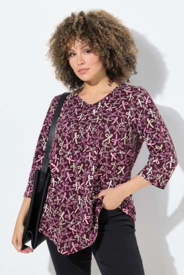 Ulla Popken Ribbon Print 3/4 Sleeve Asymmetric Tee Plum - Koszulki z nadrukiem dla kobiet - T-shirty z nadrukiem dla kobiet