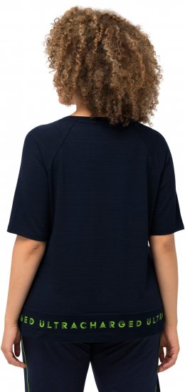 Ulla Popken Classic Fit Half-Sleeve Crew Neck T-shirt With Hem Inscription Navy Blue - Koszulki z nadrukiem dla kobiet - 