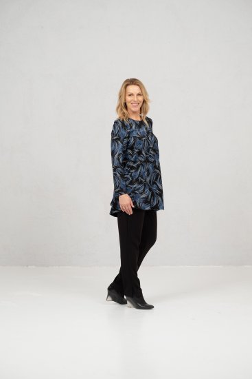 Scandinavian Caramel Swirls Tunic Blue - Koszulki z nadrukiem dla kobiet - 