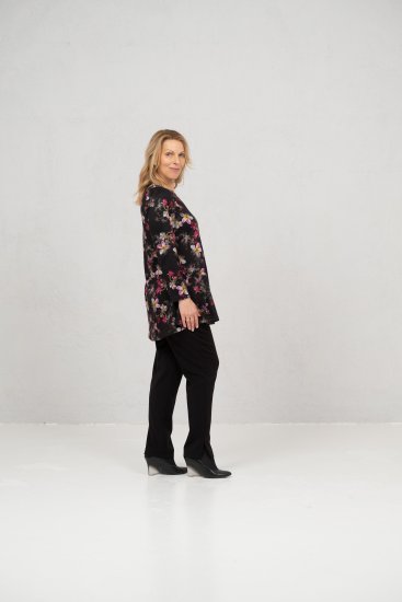 Scandinavian Caramel Flowers Tunic Red and Pink - Koszulki z nadrukiem dla kobiet - 